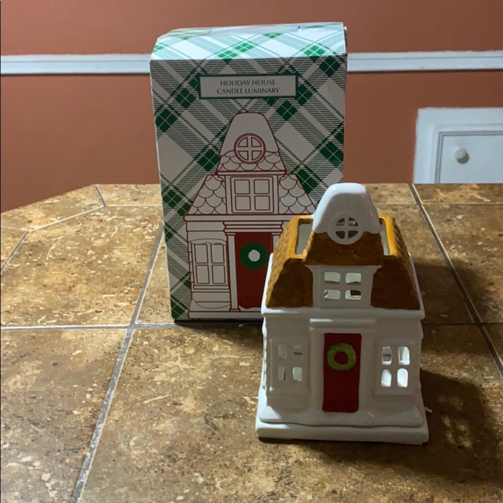 Slatkin&Co. Single Wick Candle Holiday Luminary